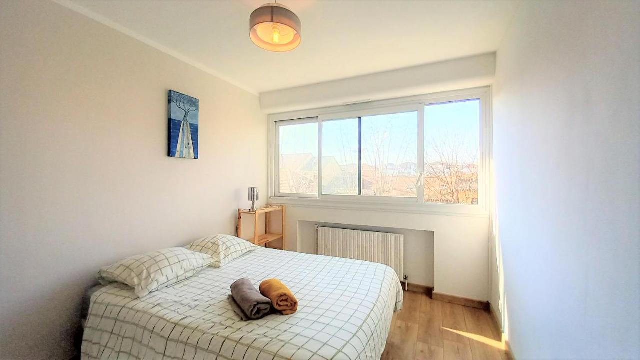 Magnifique Cocon - Metro A Republique - 2 Belles Chambres Avec Dressings - Wifi Gratuit - Netflix - Au Calme Absolu - Lumineux - Jardin Arbore Partage Dans La Residence Villeurbanne Ngoại thất bức ảnh